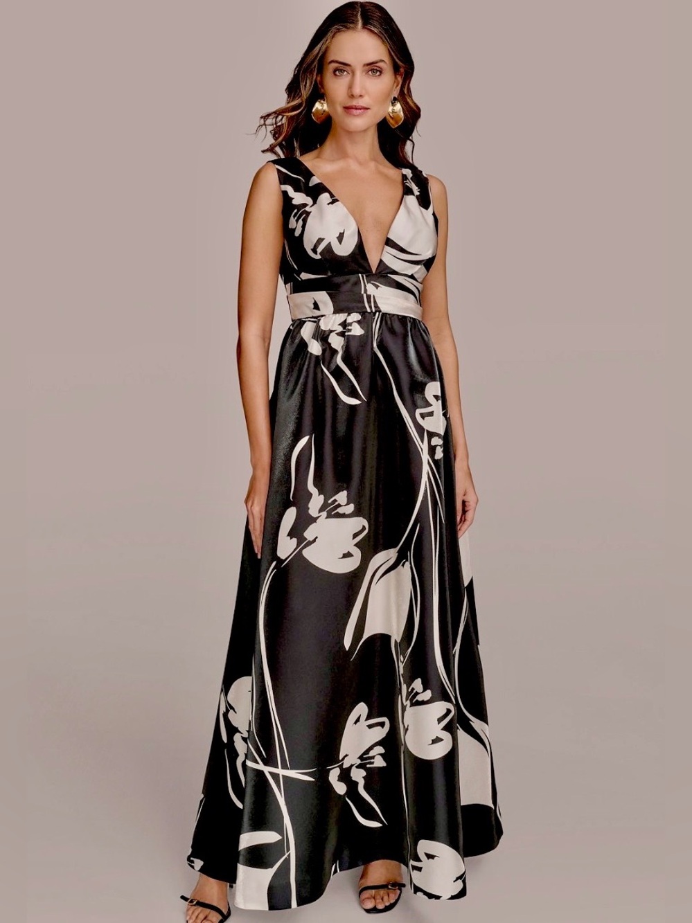 Donna Karan New York Elegant Black and cream Floral V-Neck Maxi Dress Sz 14